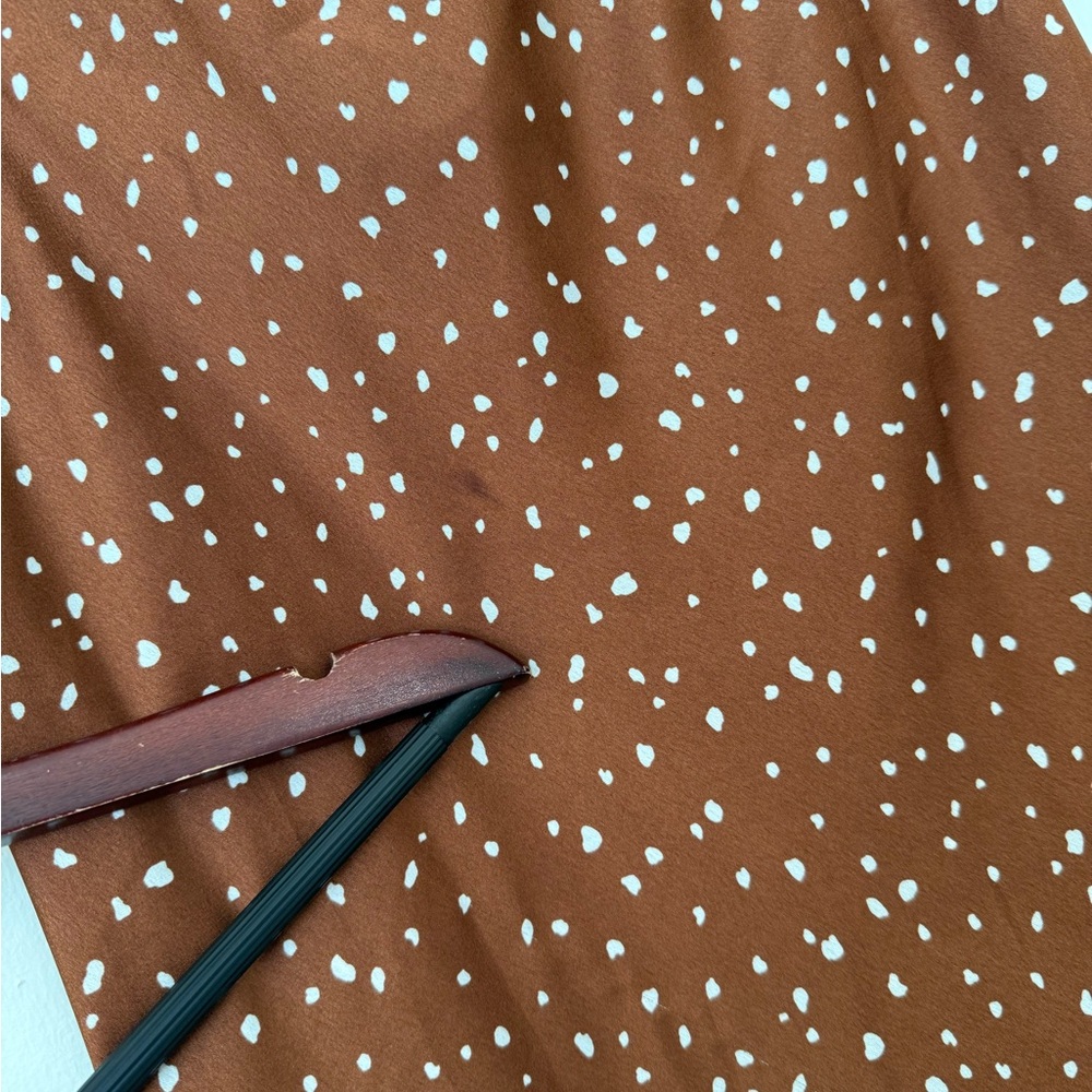 Abercrombie & Fitch Brown Polka Dot High-Low Skirt - Picture 3 of 6